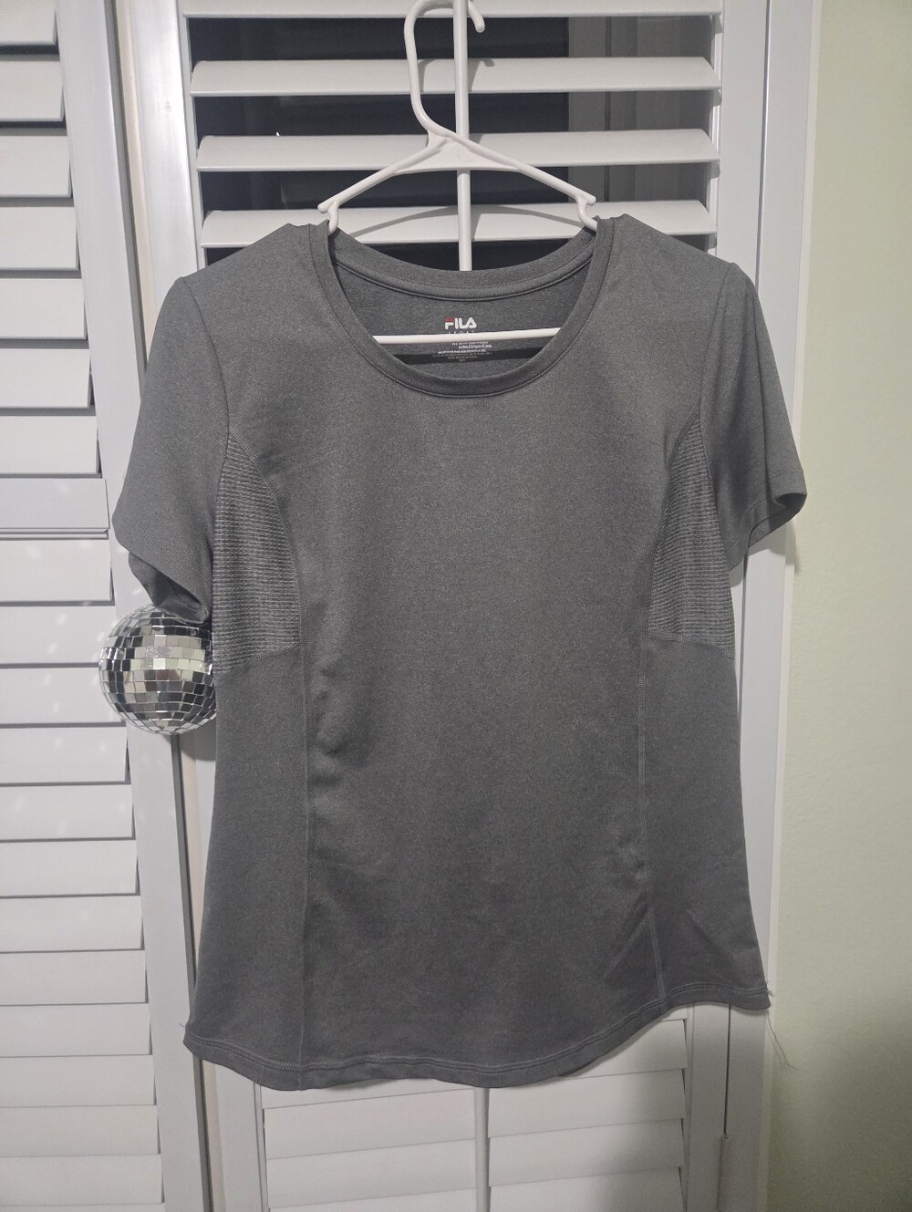 Fila Short-Sleeve Crewneck Athletic Tee in Gray